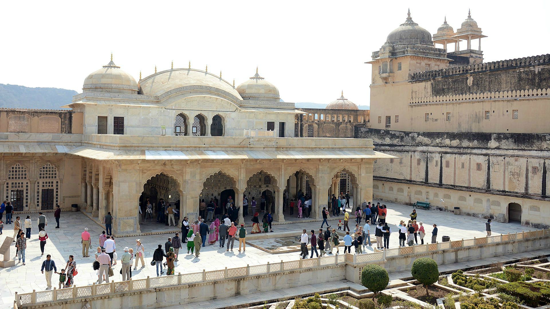 Amber Fort - kompleks budowli obronnych i pałacowych